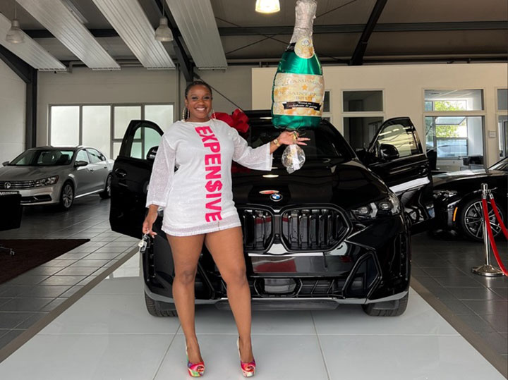Lena Motley - BMW X6 xDrive40i